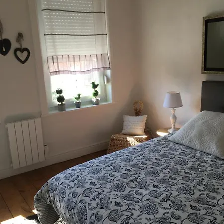 Semesterbostad Bienvenue A La Casa De Crespel